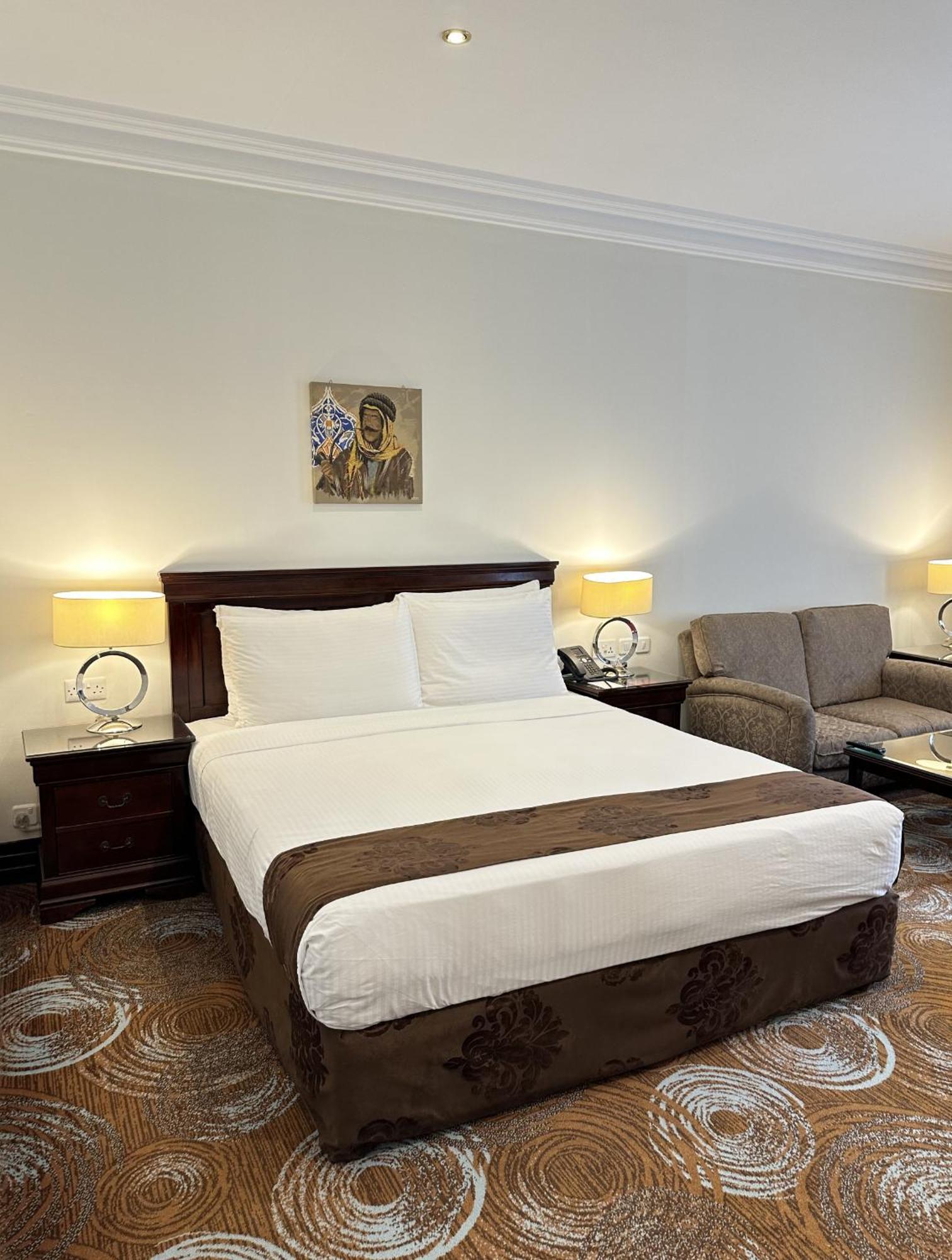 Montrose - A Mayfair Collection Hotel Кувейт Экстерьер фото