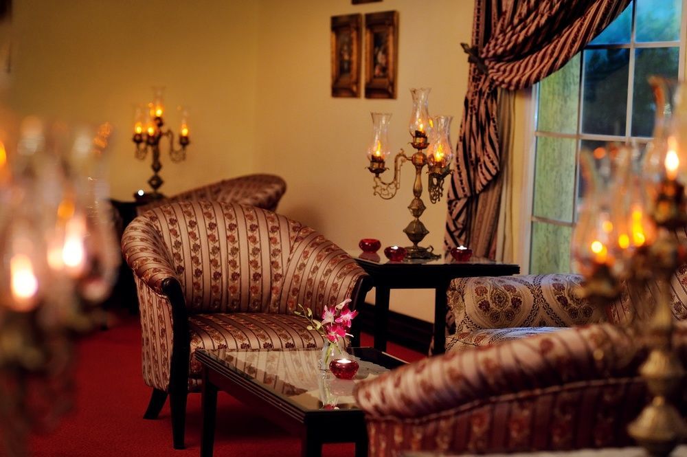Montrose - A Mayfair Collection Hotel Кувейт Экстерьер фото